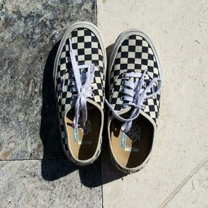 Vans Black & White Check Men's size 6.5 Women's 8